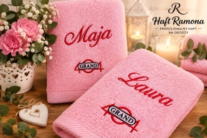 ręczniki dla klientów logo hotelu